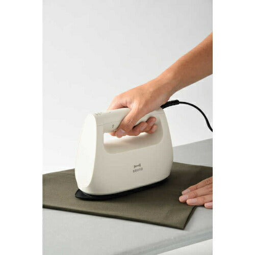 衣類スチーマー グレージュ BRUNO BOE152-GRG