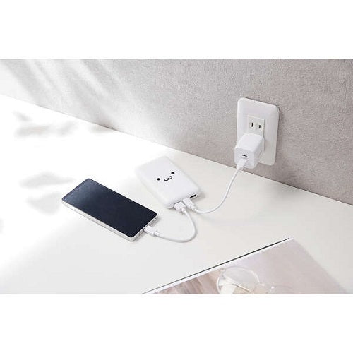 薄型コンパクトモバイルバッテリー(10000mAh/20W/C×1+A×2) しろちゃん(ホワイト×ブラック) エレコム DE-C44-10000WF