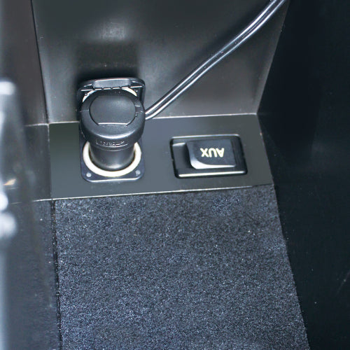 YAC 槌屋ヤック フロントコンソール電源BOX ソケット USBポート 車内充電 SYP1 トヨタ 30系 プリウス専用