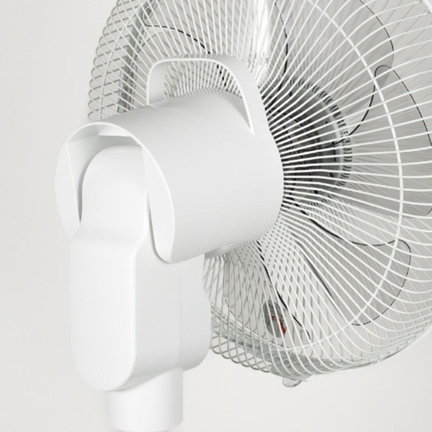 DCリビングファン 扇風機 3D上下左右自動首振りDCリビング扇音声ガイド ホワイト シィーネット CFDU704WH