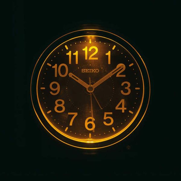 目覚まし時計 (夜でも見える(自動点灯タイプ)) 薄金色パール ［アナログ］ セイコー KR518G