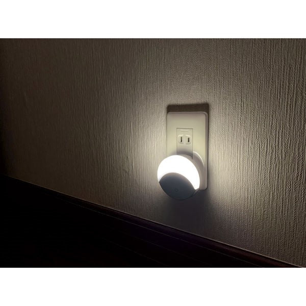 LED ナイトライト コンセント式 タッチスイッチ式 リモコン付 白色光 エルパ PM-LF004RE(W)